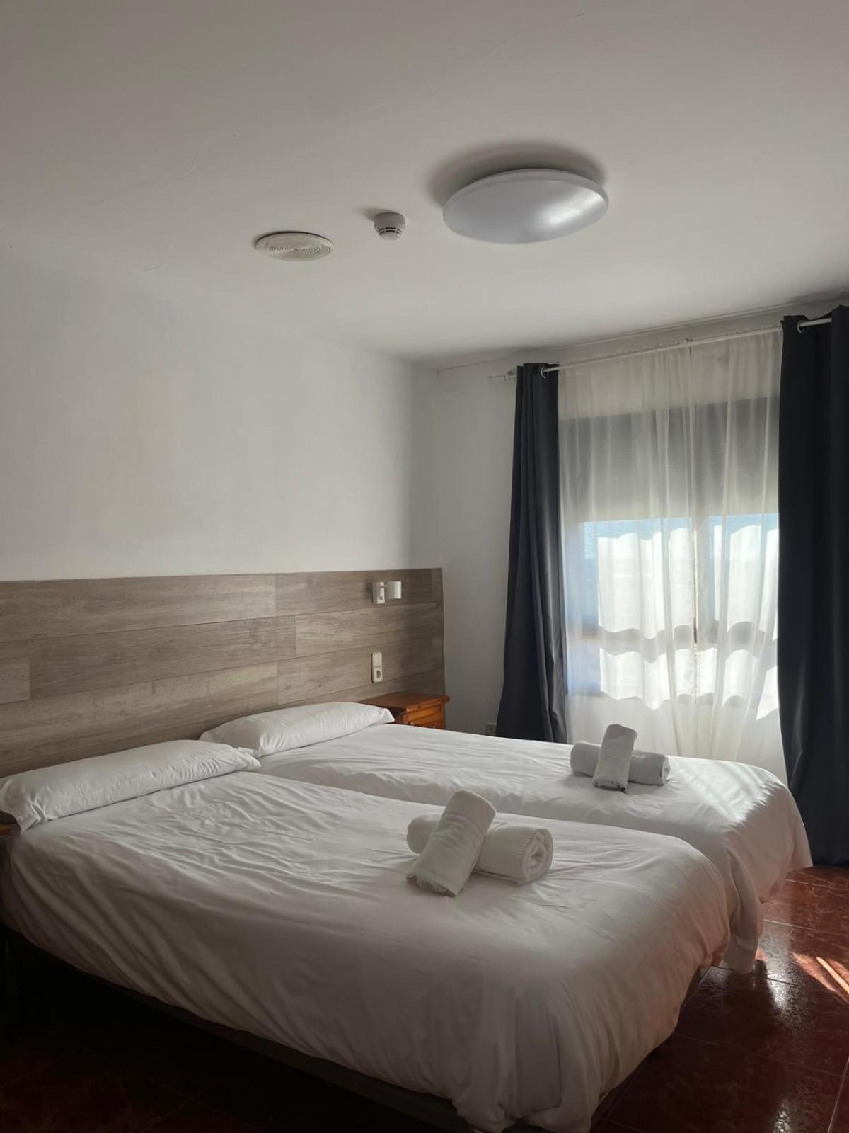 Hotel El Cobertizo Plasencia del Monte Exteriér fotografie